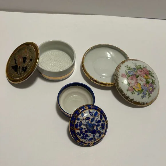 Set of 3 Porcelain Trinket Boxes